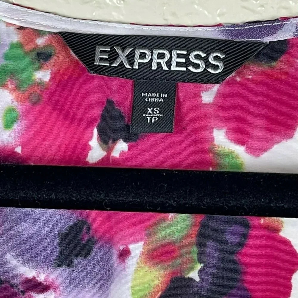 EXPRESS Dress Women's Sz XS A-Line Scoop Neck Belted Pocket Floral Pink Purple - Picture 10 of 11